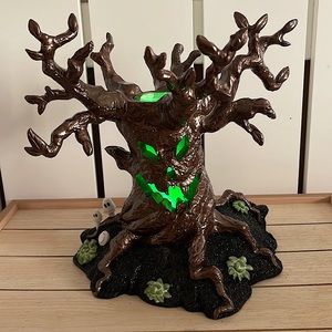 Bath & Body Works Light-up Monster Tree Pedestal 3-Wick Candle Holder